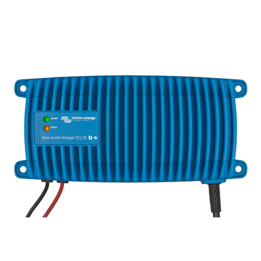 Victron BlueSmart IP67 Charger 12251 120V BPC122547106